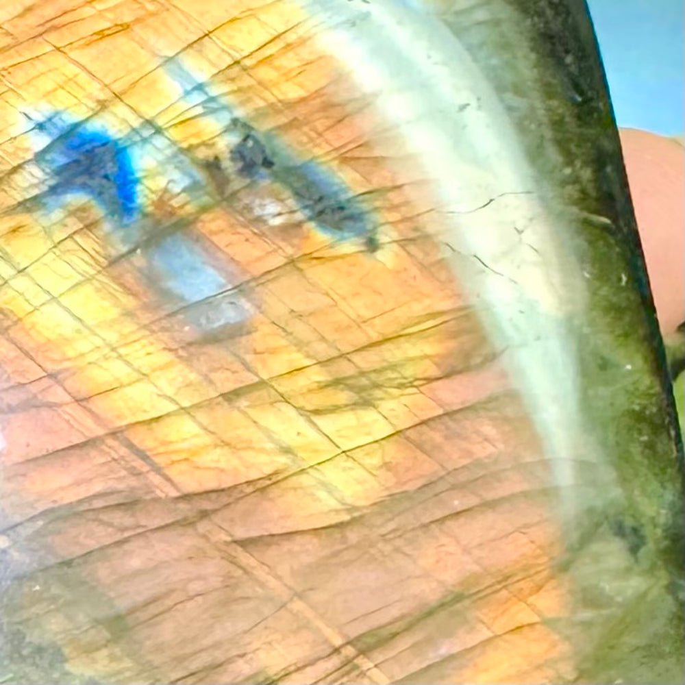 Labradorite Free Form