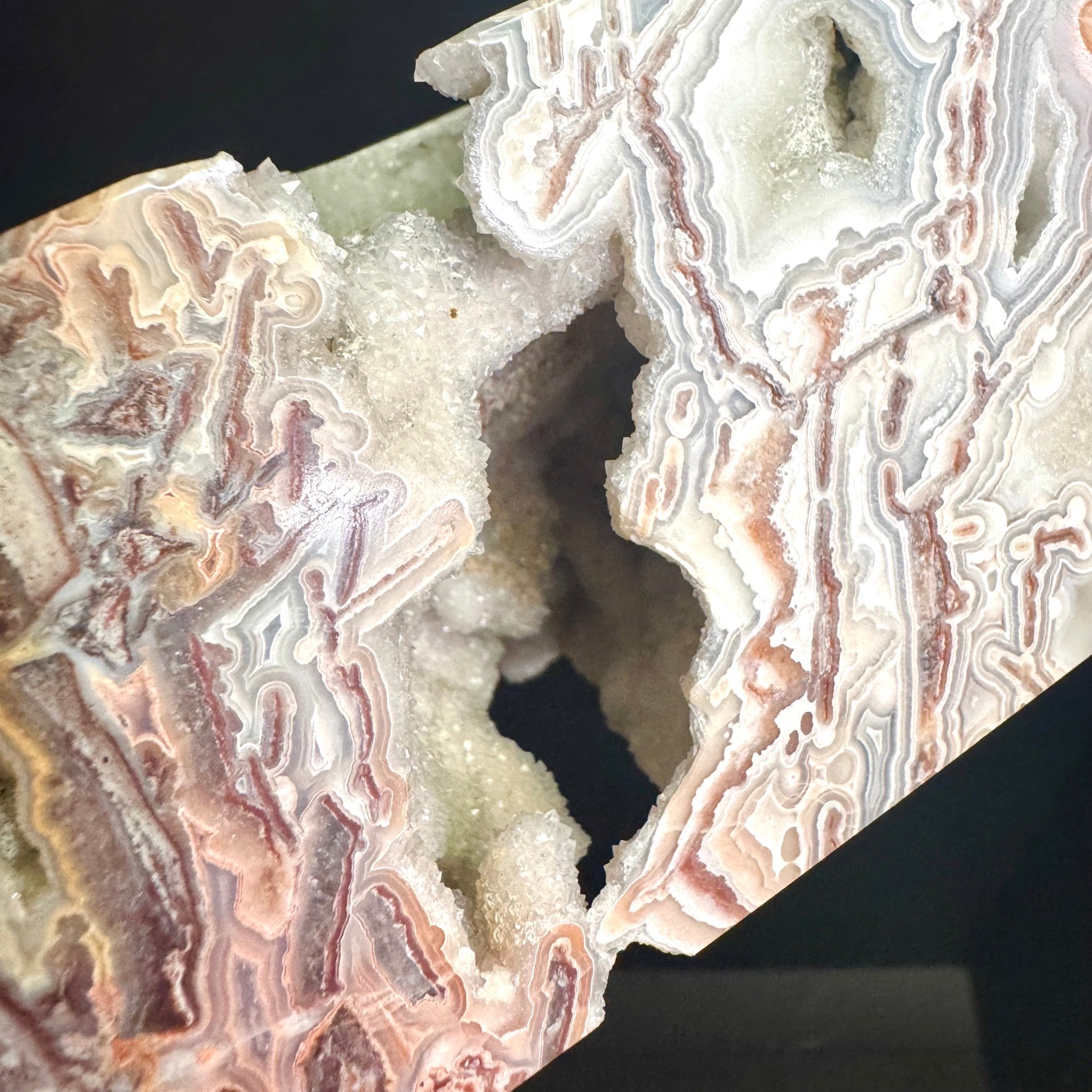 Mexican Agate Tower