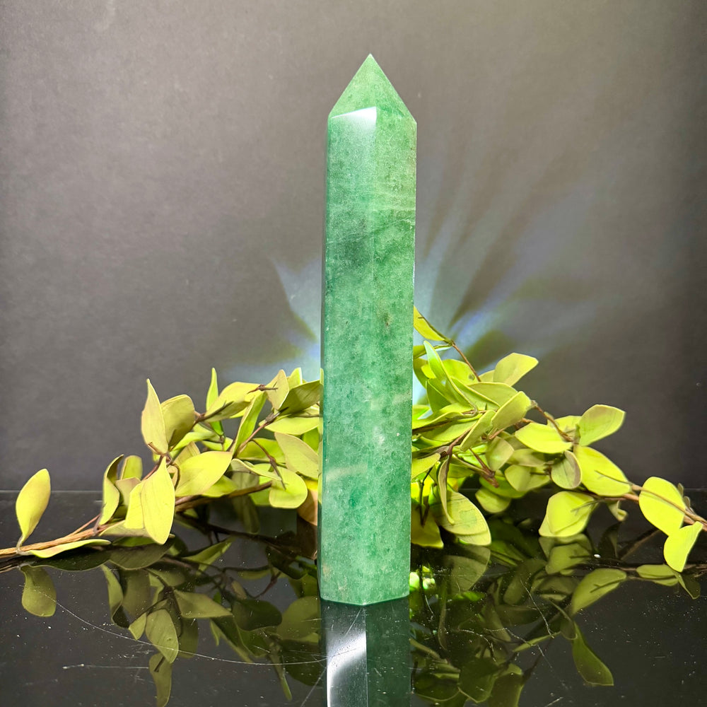 Green Strawberry Quartz Tower