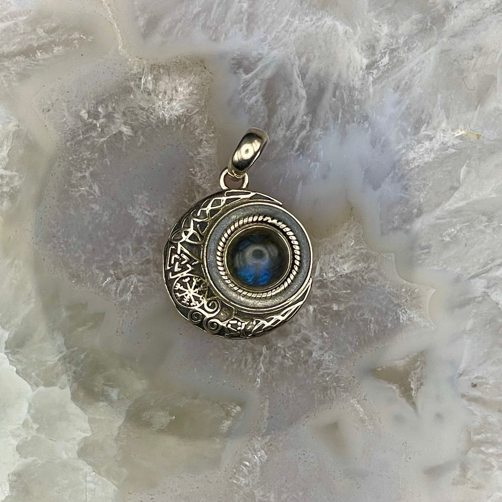 Round Labradorite Pendant Sterling Silver