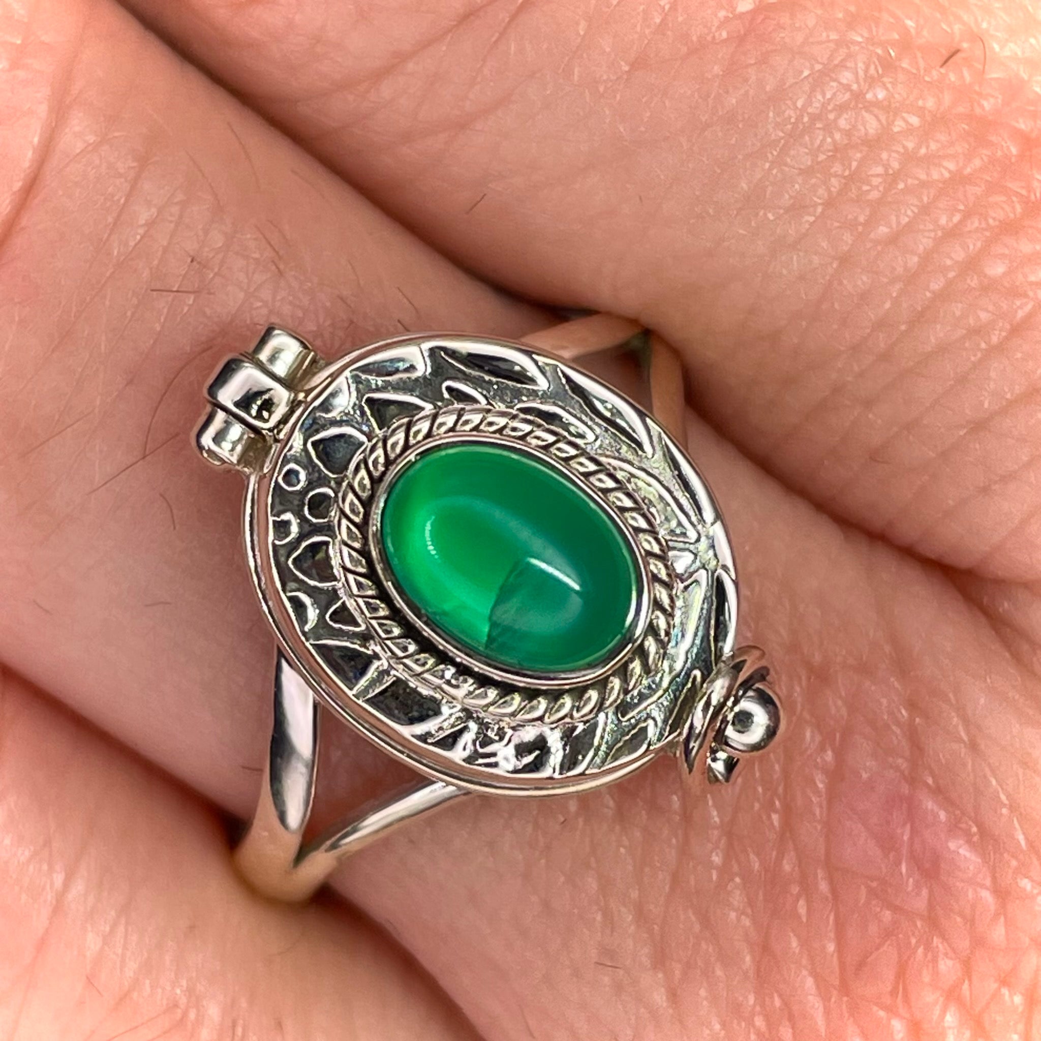 Chrysoprase Poison Ring Sterling Silver