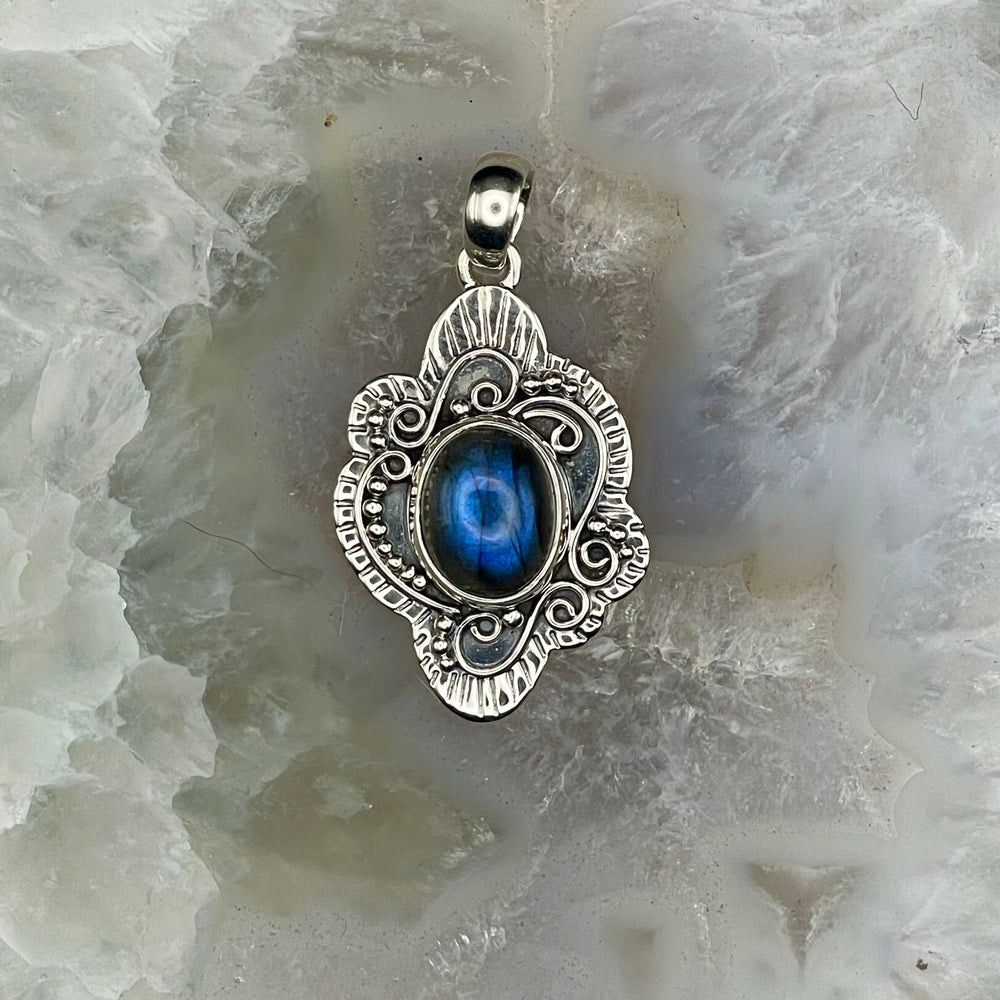 Labradorite Pendant Sterling Silver